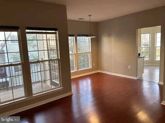 $2,800 | 4138 Fountainside Lane, Unit 202, Fairfax, VA 22030