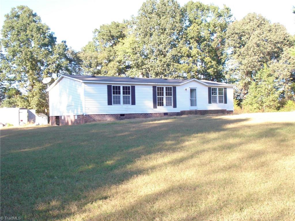 4704 Arnold Road Lexington, NC 27295 - Photo 1 of 19 Gallery Image 1