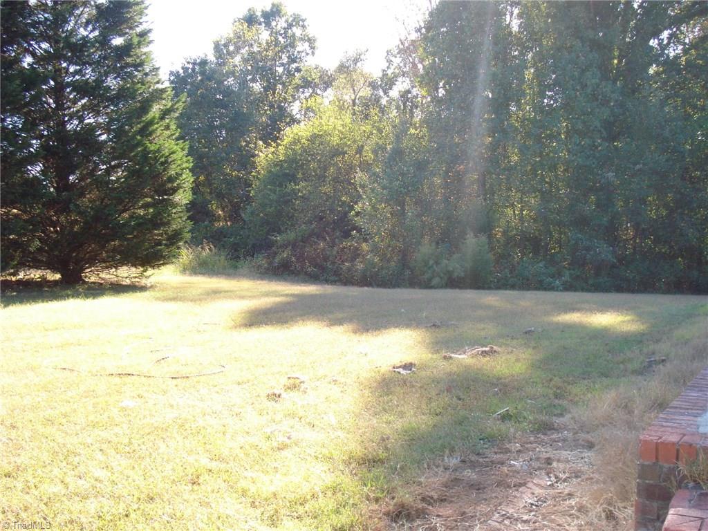 4704 Arnold Road Lexington, NC 27295 - Photo 5 of 19 Gallery Image 5