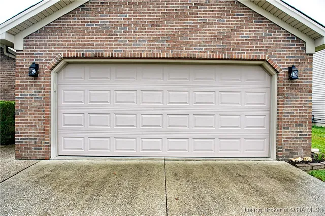 $249,900 | 5503 Harmony Woods, Memphis, IN 47143