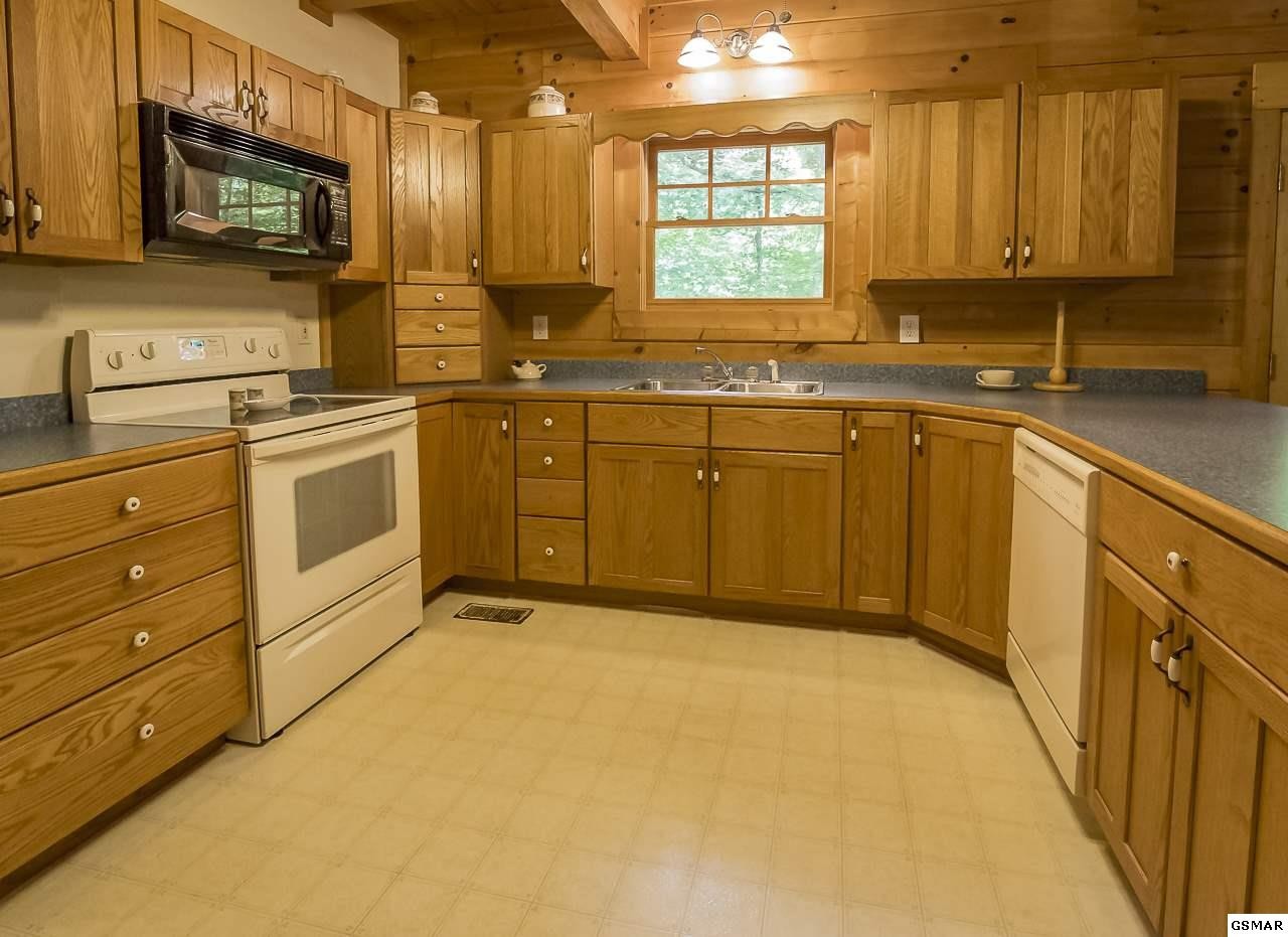 4234 Whetstone Road Sevierville, TN 37862 - Photo 14 of 35 Gallery Image 14