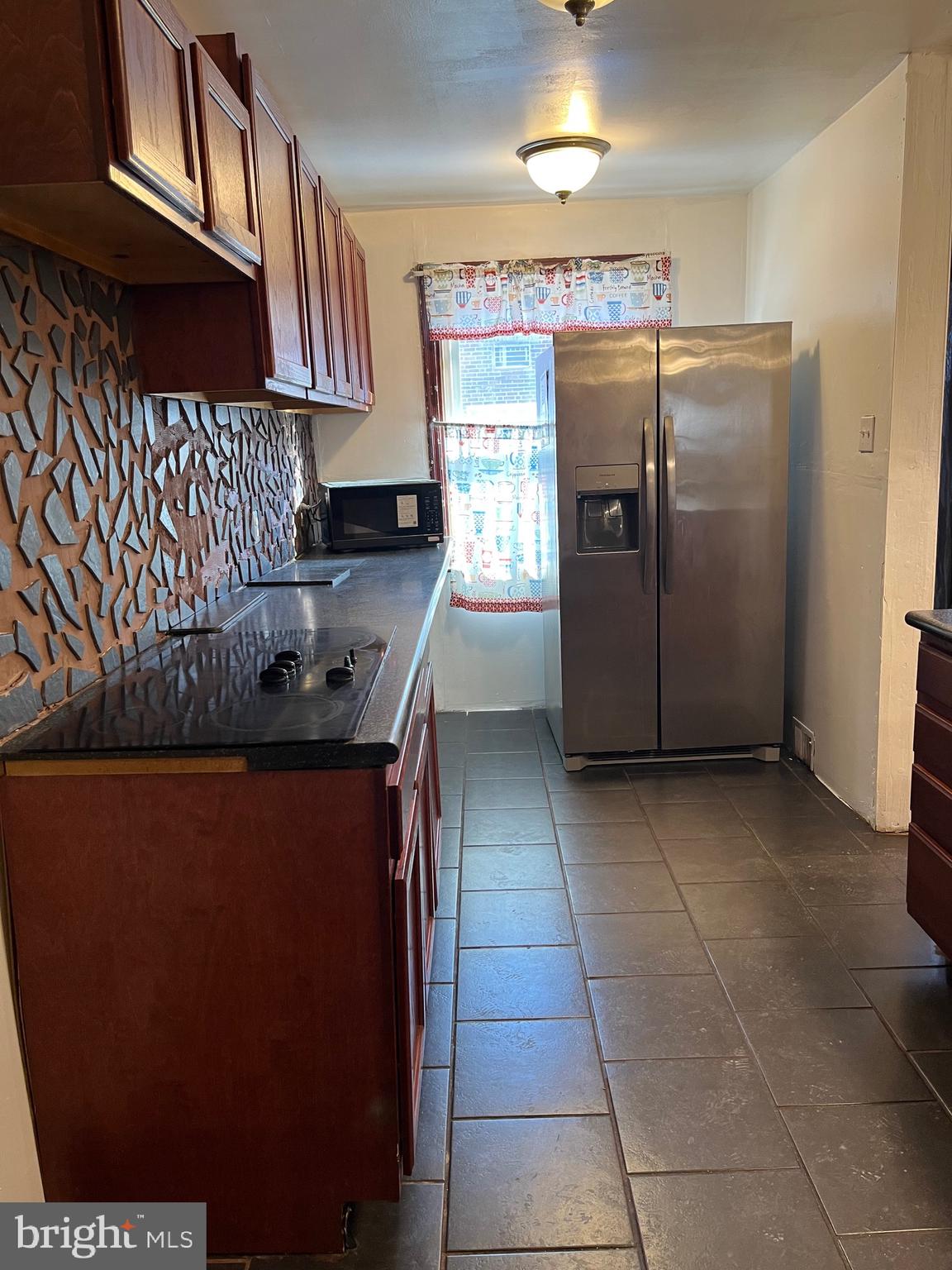 7302 Sherwood Road Philadelphia, PA 19151 - Photo 7 of 51 countertop burners