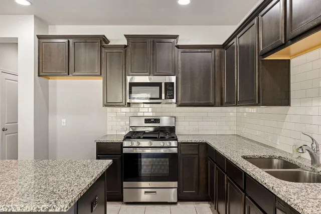 $359,000 | 321 Arabian Colt Drive, Georgetown, TX 78626