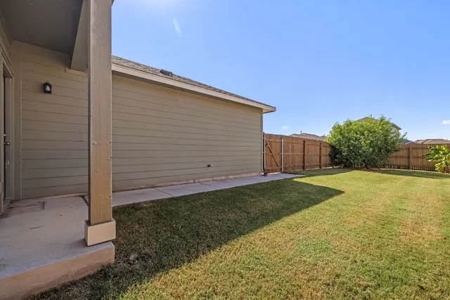$359,000 | 321 Arabian Colt Drive, Georgetown, TX 78626