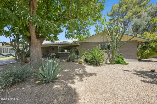 $725,000 | 2207 South Sierra Vista Drive, Tempe, AZ 85282