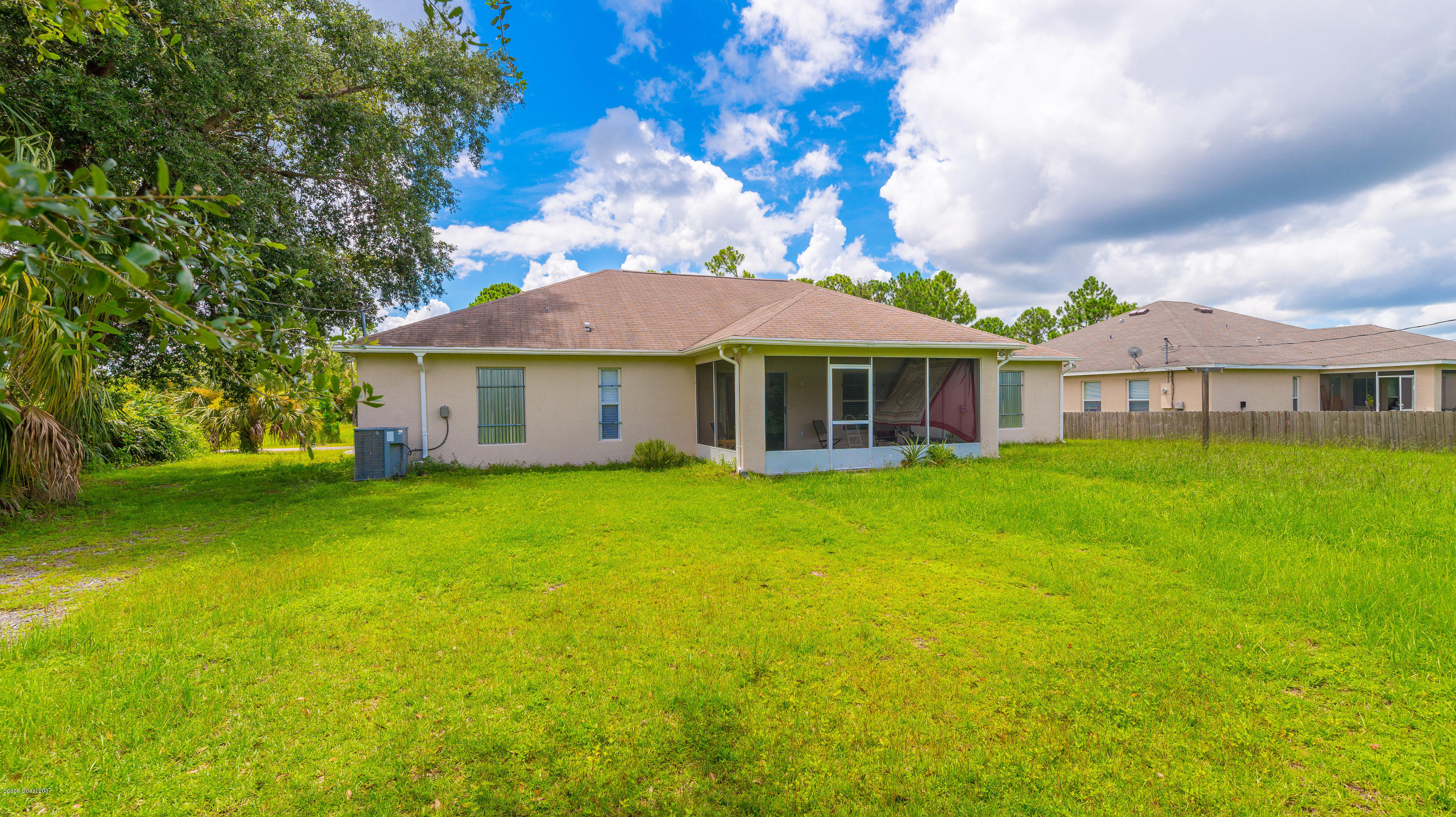 2109 Gascon Road Southwest Palm Bay, FL 32908 - Photo 20 of 23 Backyard