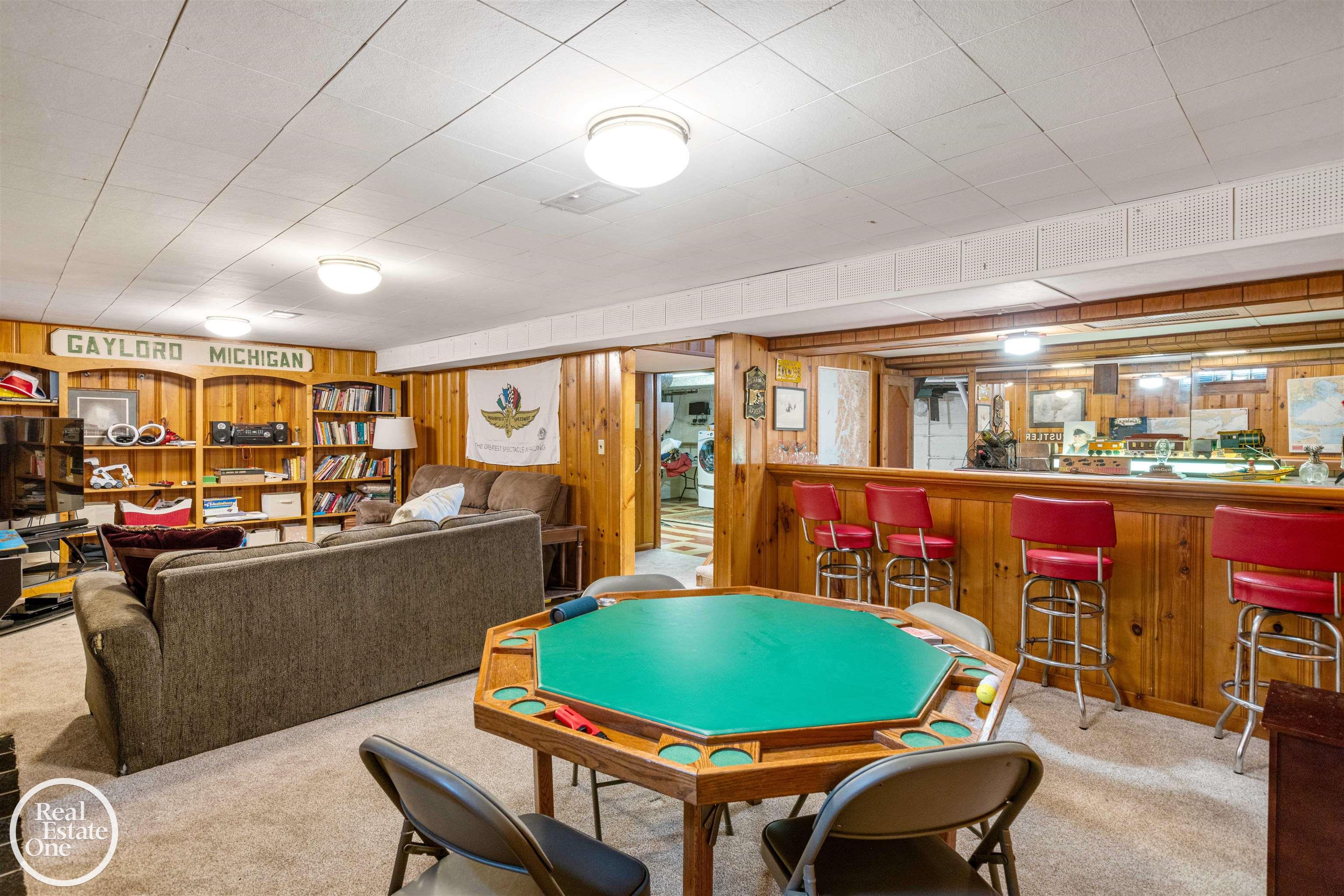 1022 Whittier Road Grosse Pointe, MI 48230 - Photo 34 of 57 50144971-8ed9478a-977c-442c-970a-1728876e70a3.JPG