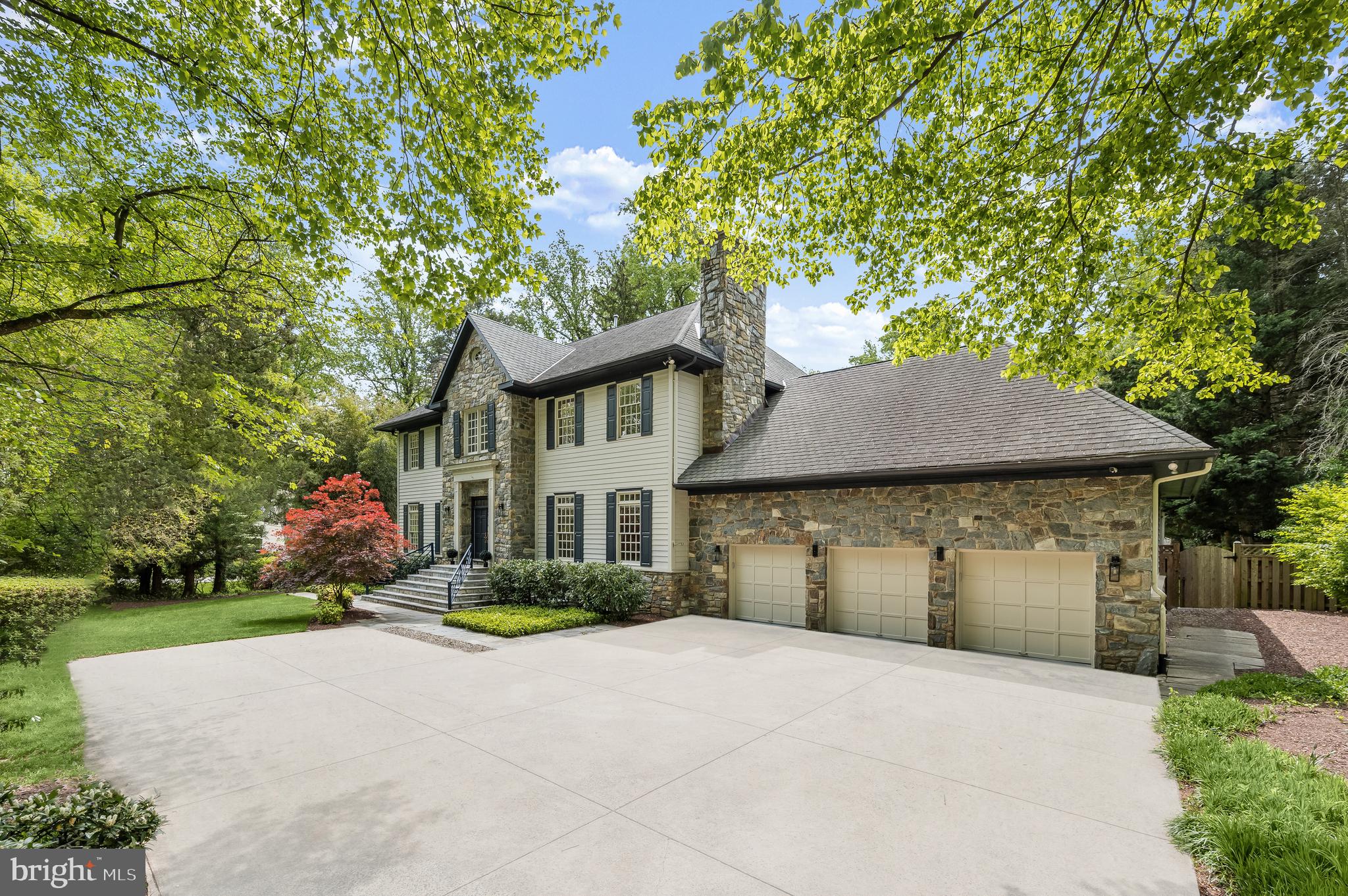 6710 Greentree Road Bethesda, MD 20817 - Photo 2 of 50