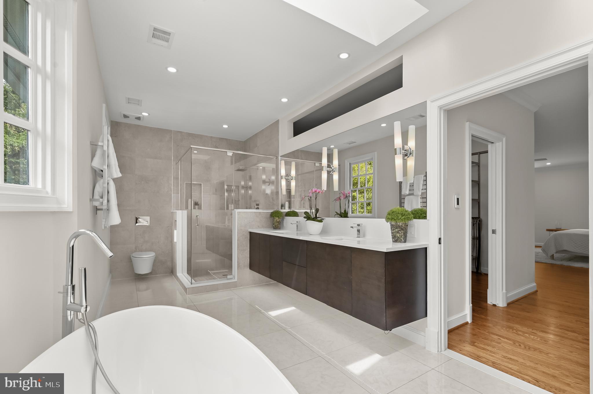 6710 Greentree Road Bethesda, MD 20817 - Photo 31 of 50