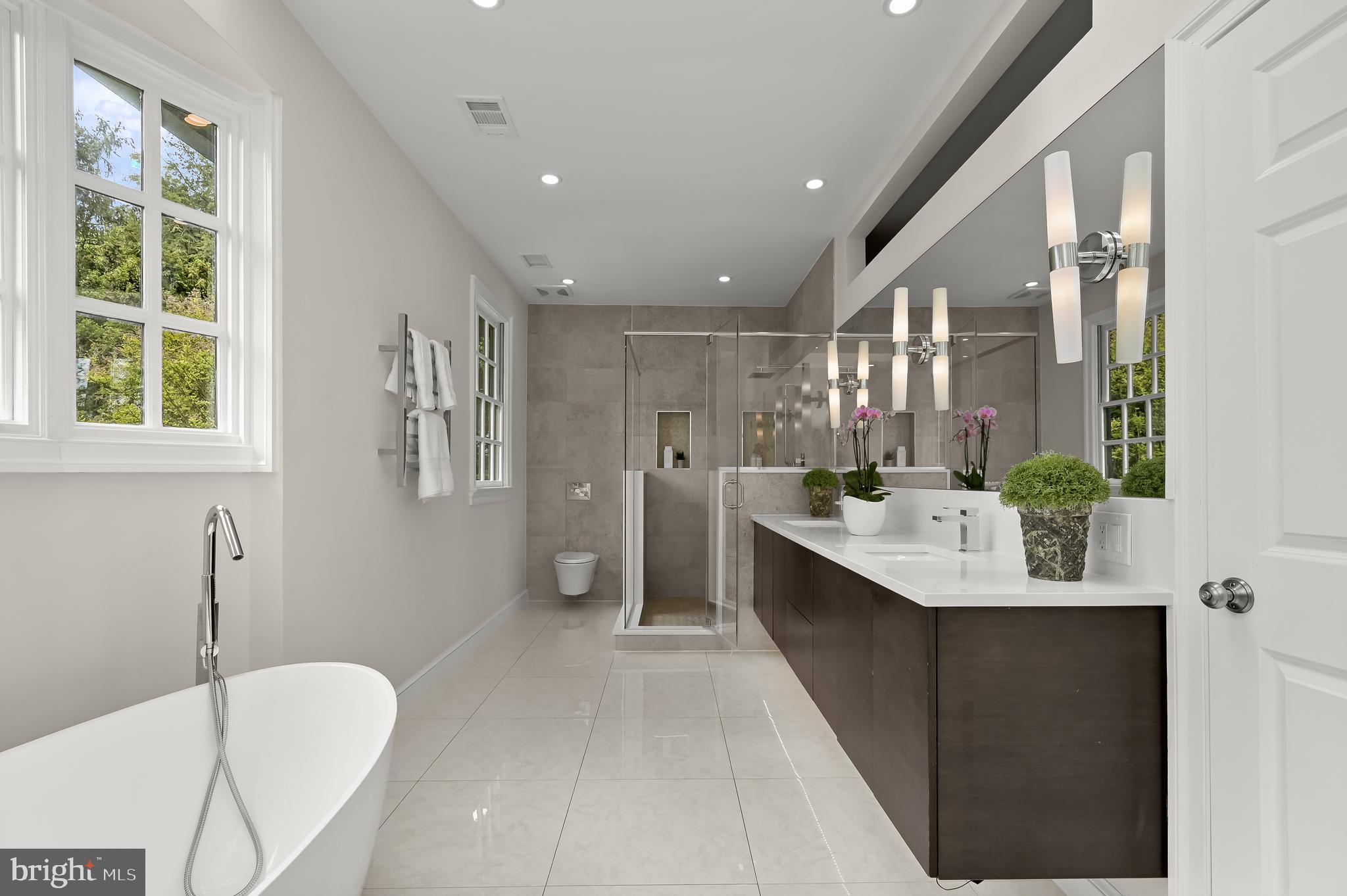 6710 Greentree Road Bethesda, MD 20817 - Photo 32 of 50