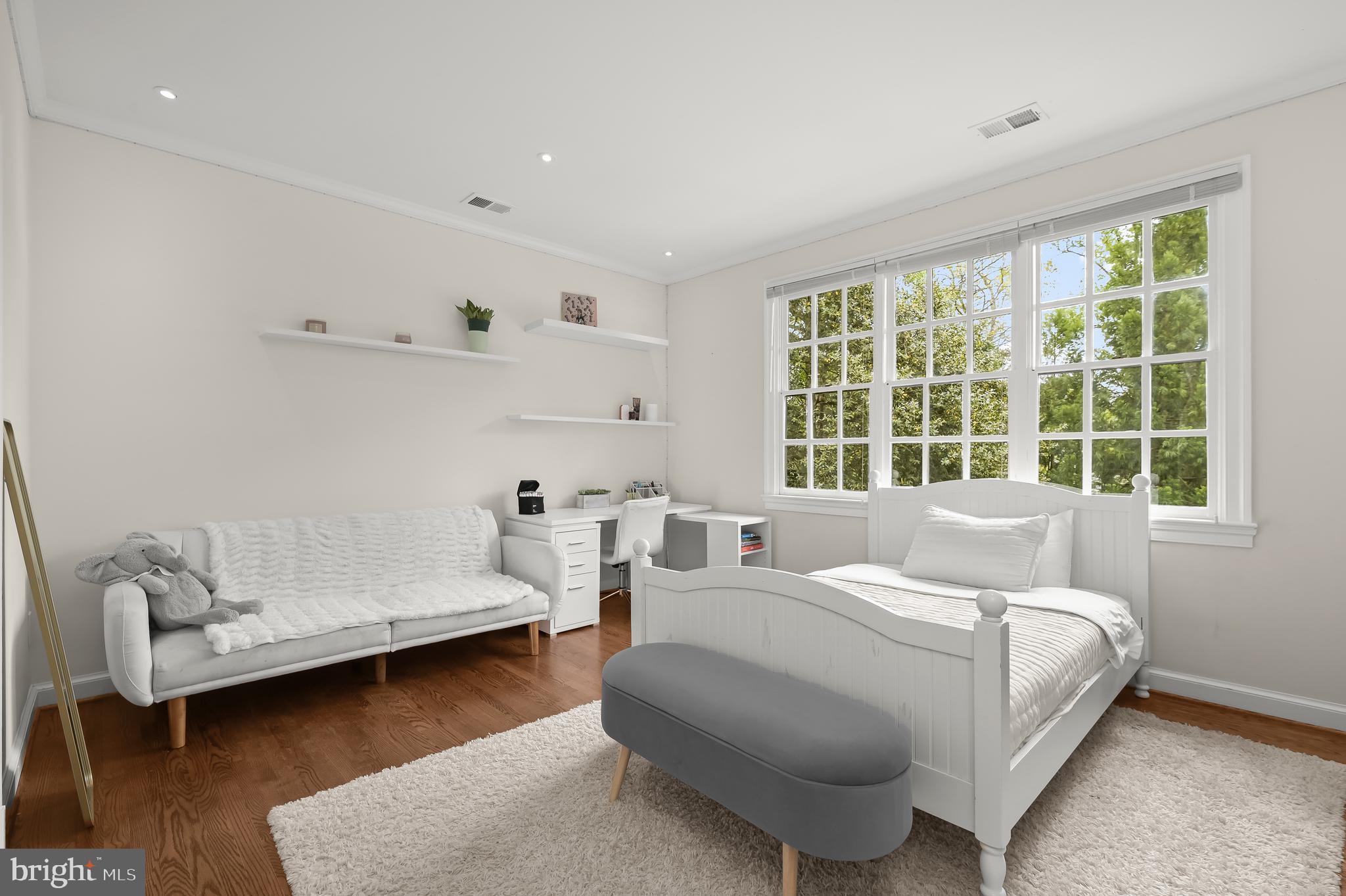 6710 Greentree Road Bethesda, MD 20817 - Photo 39 of 50