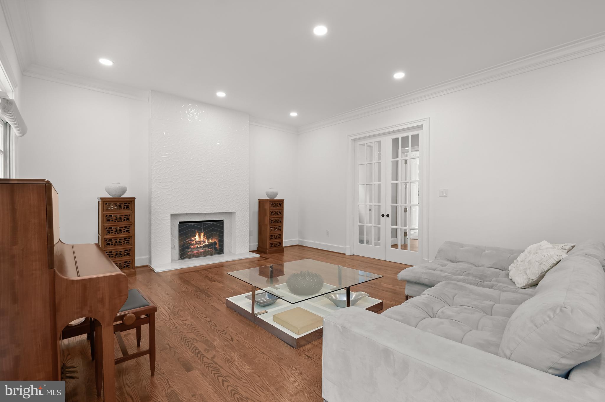 6710 Greentree Road Bethesda, MD 20817 - Photo 8 of 50