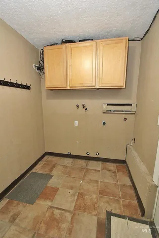 $320,000 | 370 South 10th Street East, Mountain Home, ID 83647