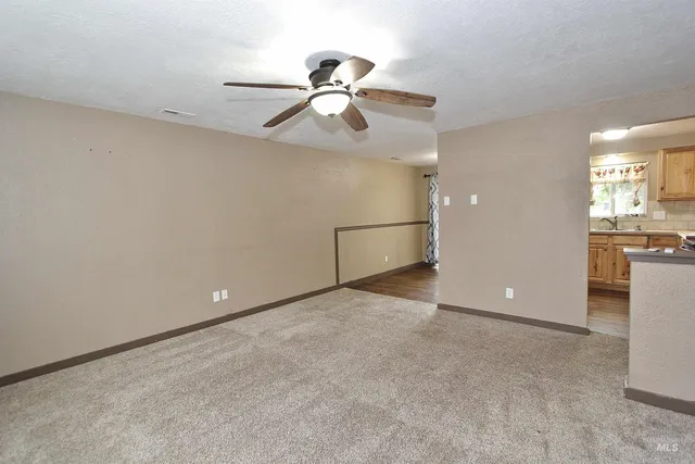 $320,000 | 370 South 10th Street East, Mountain Home, ID 83647