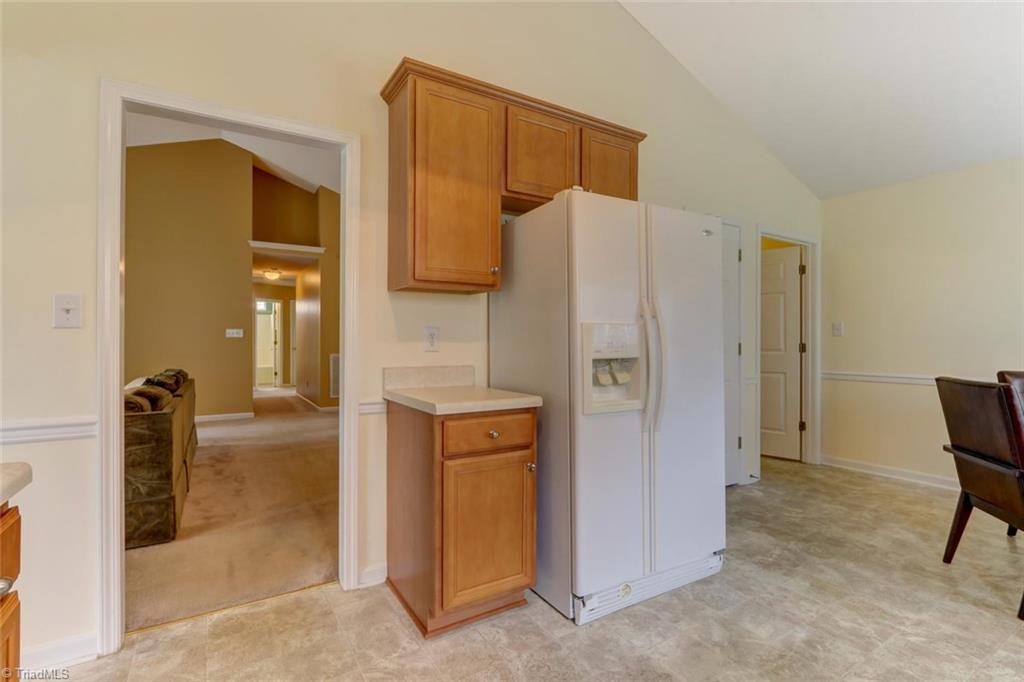 4608 Ridge Fall Road Greensboro, NC 27410 - Photo 11 of 27