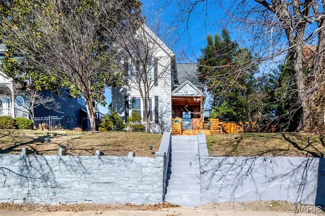 $535,000 | 6413 Lloyd Avenue, St. Louis, MO 63139