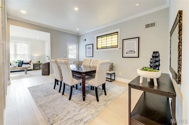 $535,000 | 6413 Lloyd Avenue, St. Louis, MO 63139