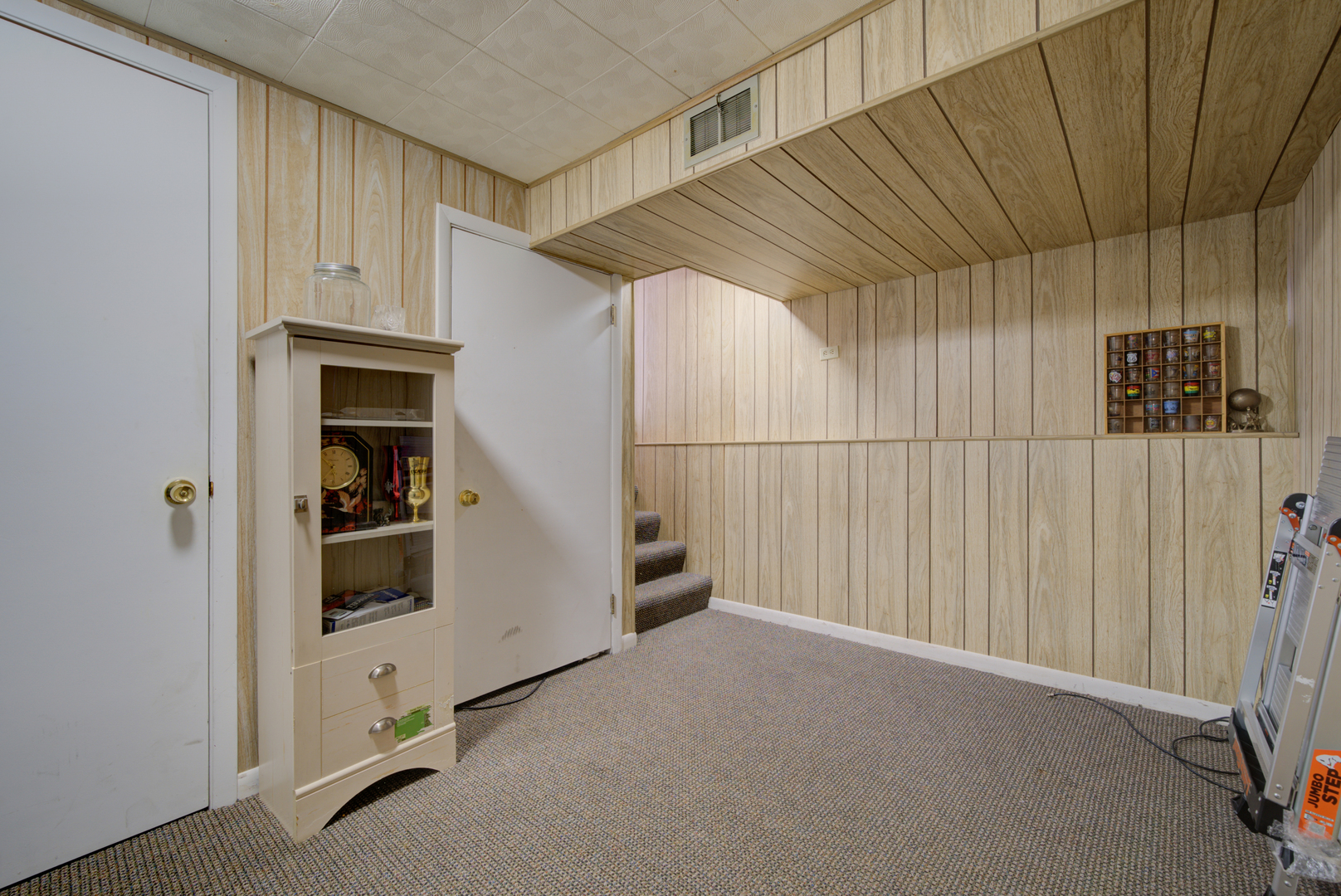 9211 Washington Road Morton Grove, IL 60053 - Photo 22 of 29 a view of a storage & utility room