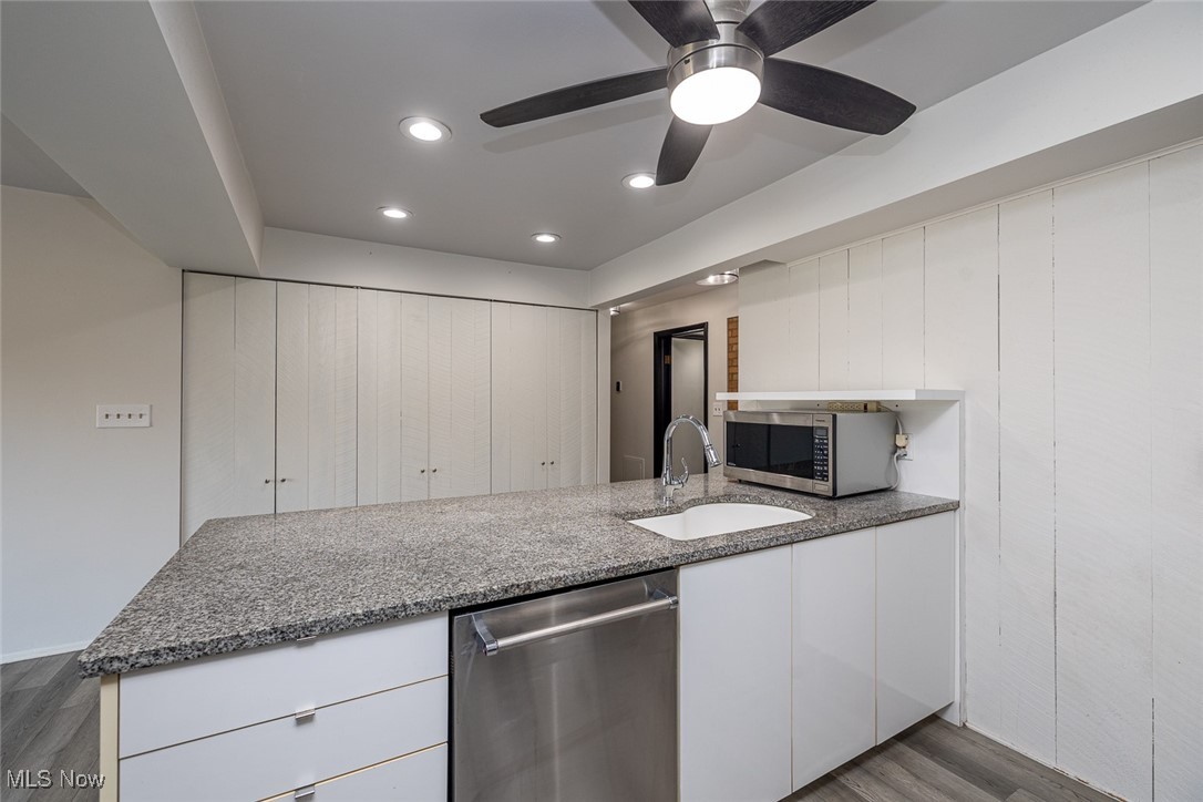 5700 Brookside Road Independence, OH 44131 - Photo 10 of 42 Kitchen with abundant built in closet storage.