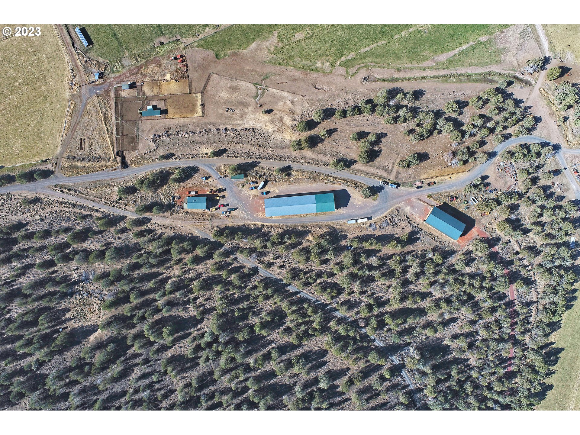a view of building with mountain view
