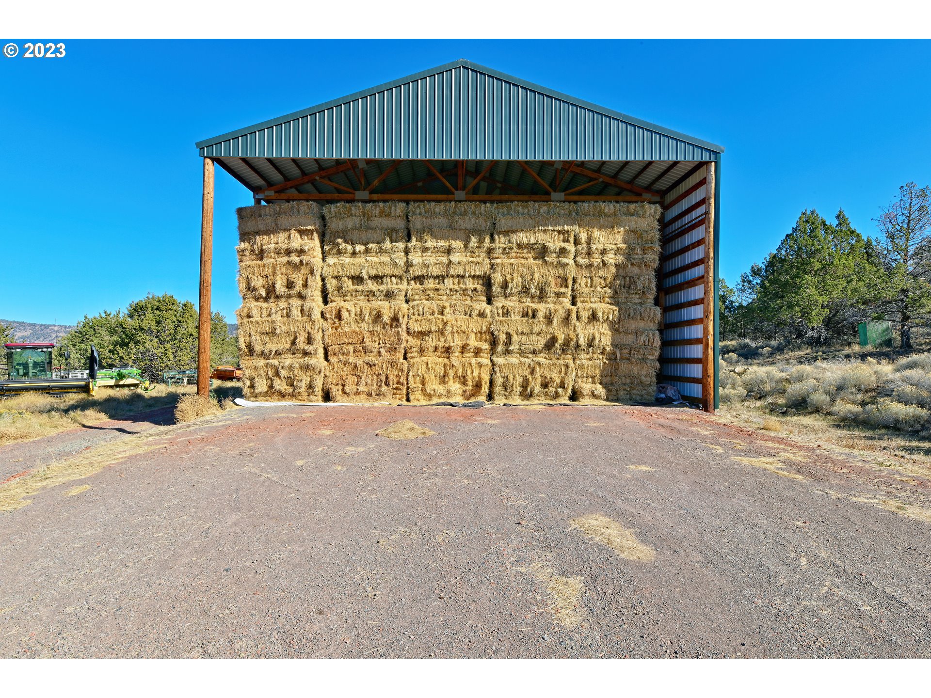 Mitchell Road Dairy, OR 97625 - Photo 6 of 18 a view of front door