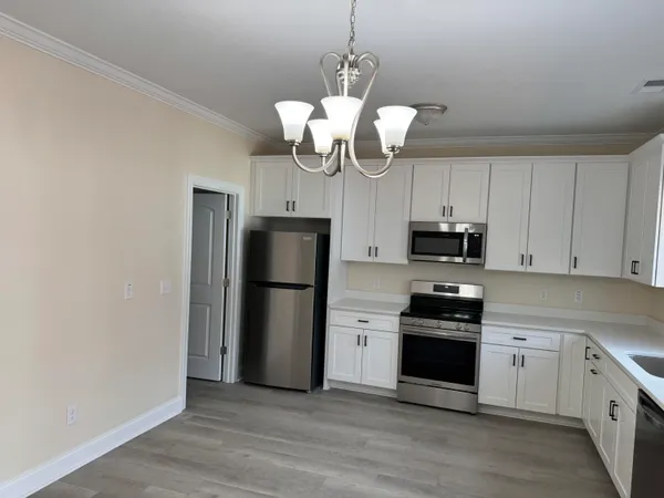 $2,750 | 1809 Zelasko Drive, Johns Island, SC 29455