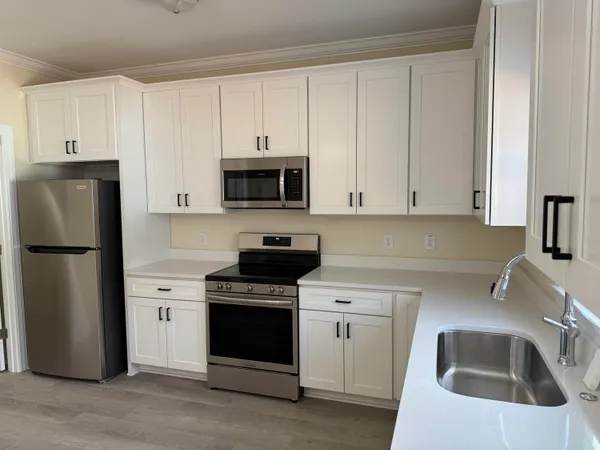 $2,750 | 1809 Zelasko Drive, Johns Island, SC 29455