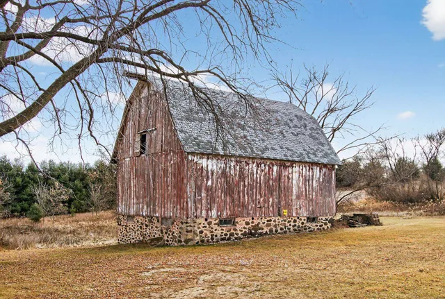 $250,000 | W895 Highway 23, Green Lake, WI 54941