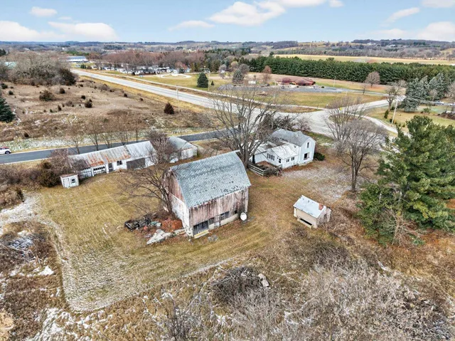 $250,000 | W895 Highway 23, Green Lake, WI 54941