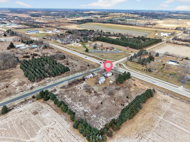 $250,000 | W895 Highway 23, Green Lake, WI 54941