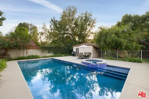 $1,299,000 | 16822 Valerio Street, Lake Balboa, CA 91406