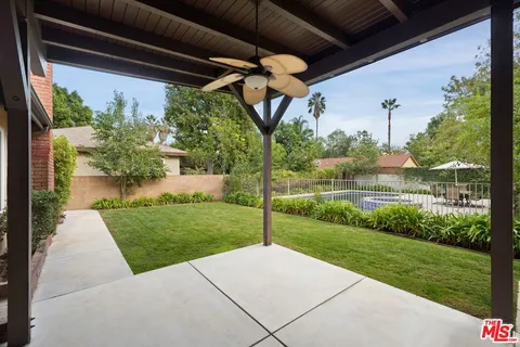 $1,299,000 | 16822 Valerio Street, Lake Balboa, CA 91406