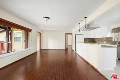 $1,299,000 | 16822 Valerio Street, Lake Balboa, CA 91406