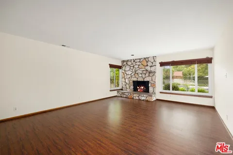 $1,299,000 | 16822 Valerio Street, Lake Balboa, CA 91406