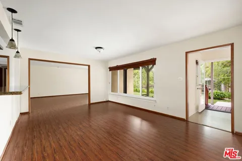 $1,299,000 | 16822 Valerio Street, Lake Balboa, CA 91406