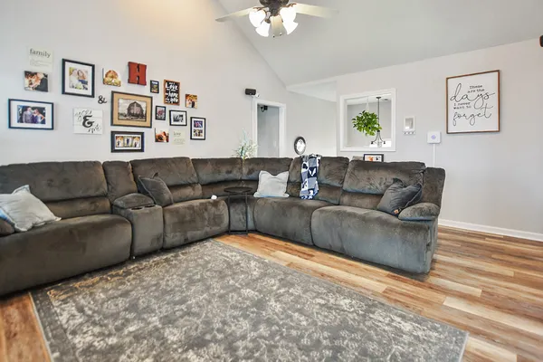 $2,200 | 113 Irishman Way, Clarksville, TN 37042