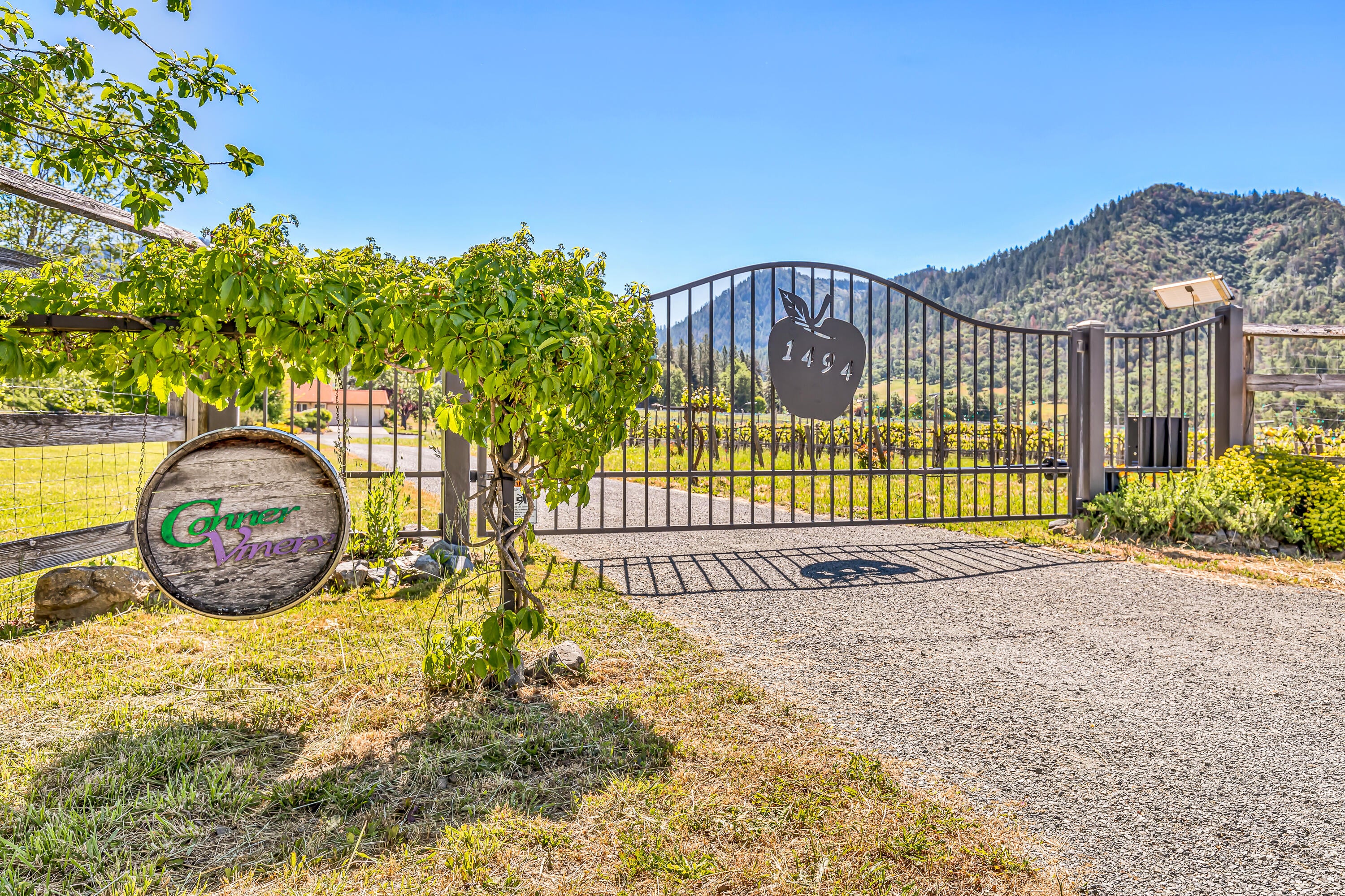 1494 Kubli Road Grants Pass, OR 97527 - Photo 1 of 67 9R9A4244