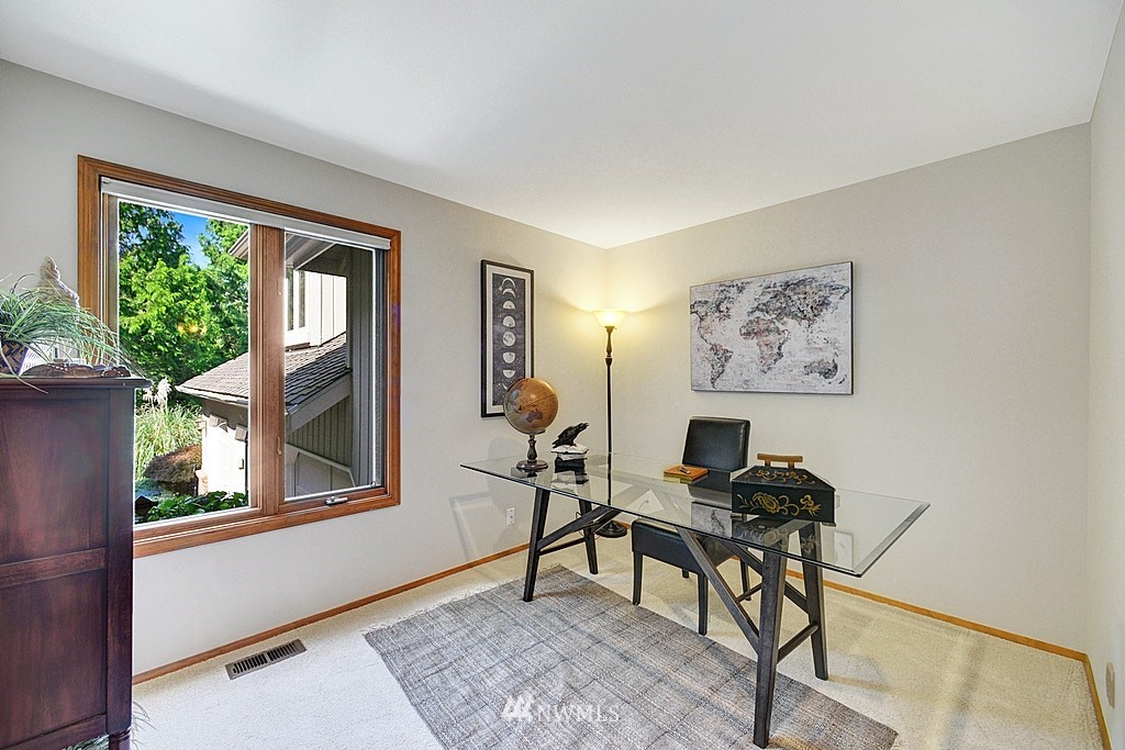 17501 190th Avenue Southeast Renton, WA 98058 - Photo 12 of 23 Gallery Image 12