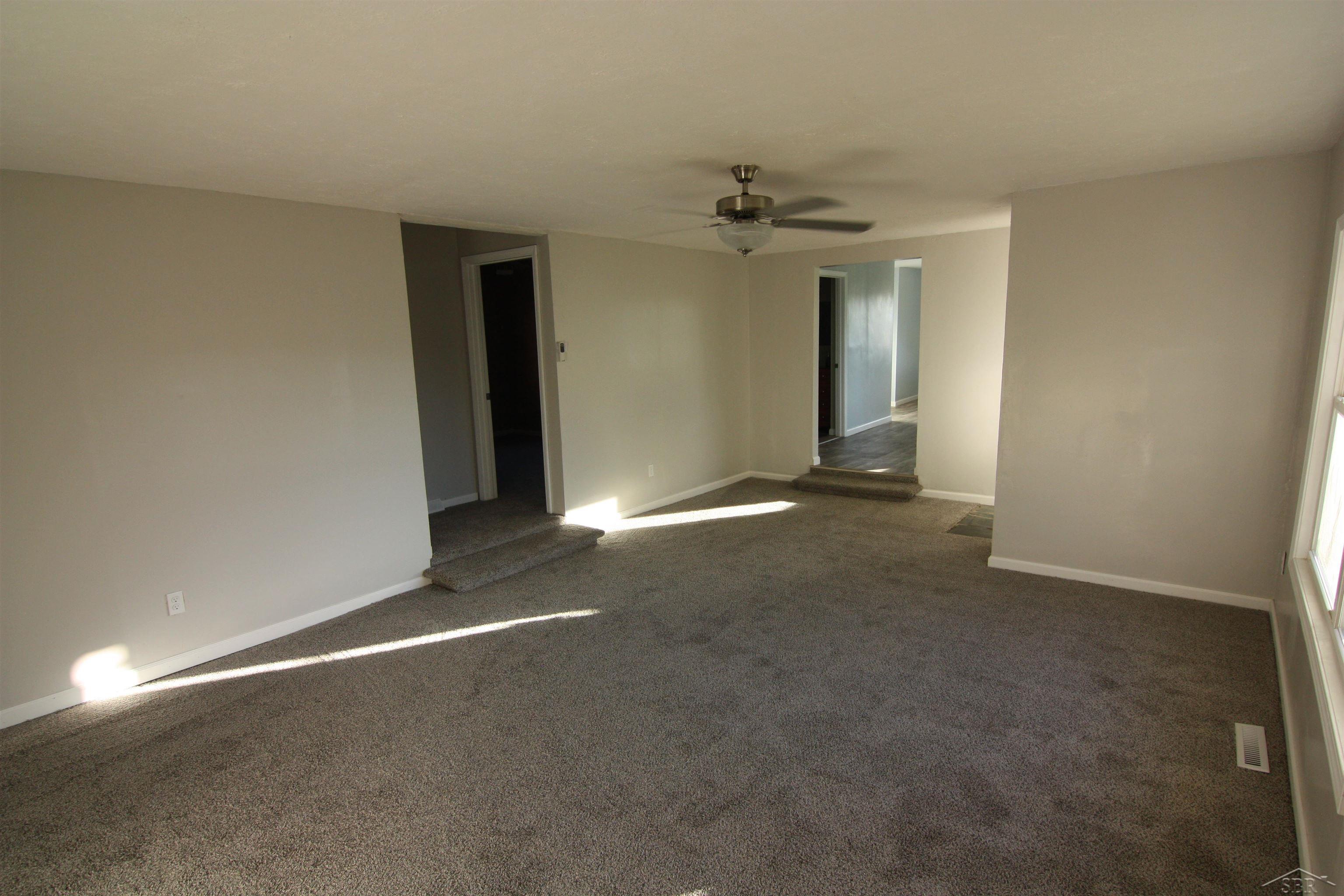 2763 Gabel Road Saginaw, MI 48601 - Photo 8 of 19 50094357-7.JPG
