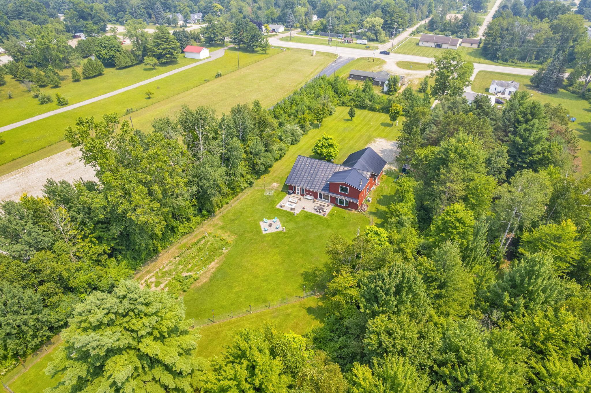 7574 Lakeshore Road Lexington, MI 48450 - Photo 65 of 68 50183113-1336ee98-2c49-4eb6-89aa-27b526d1b6fe.JPG