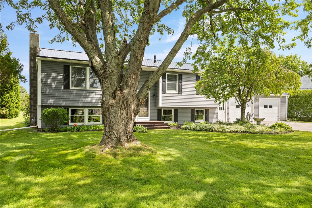 292 Collamer Road Parma, NY 14468 - Photo 3 of 45 Gallery Image 3