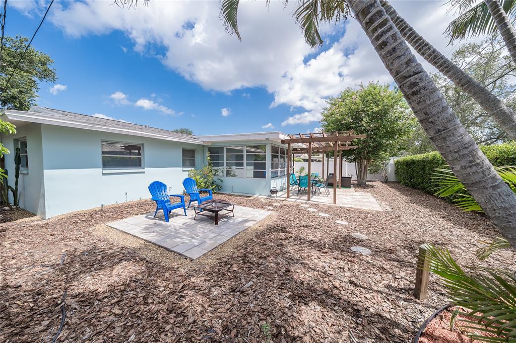 2063 Dunston Cove Road Clearwater, FL 33755 - Photo 43 of 52