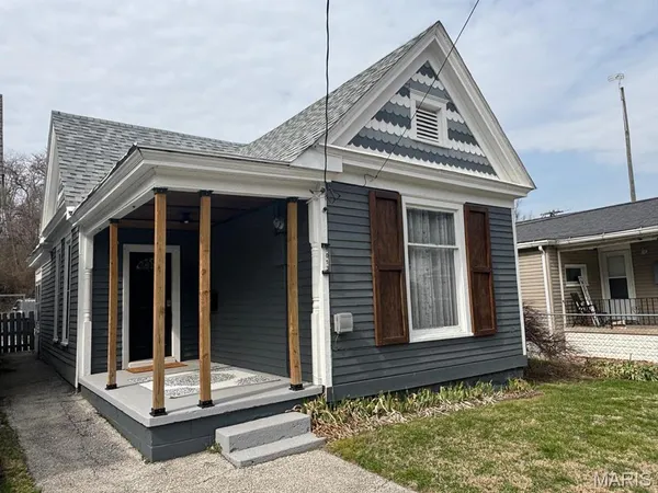 $109,500 | 1013 Fulton Avenue, Hannibal, MO 63401