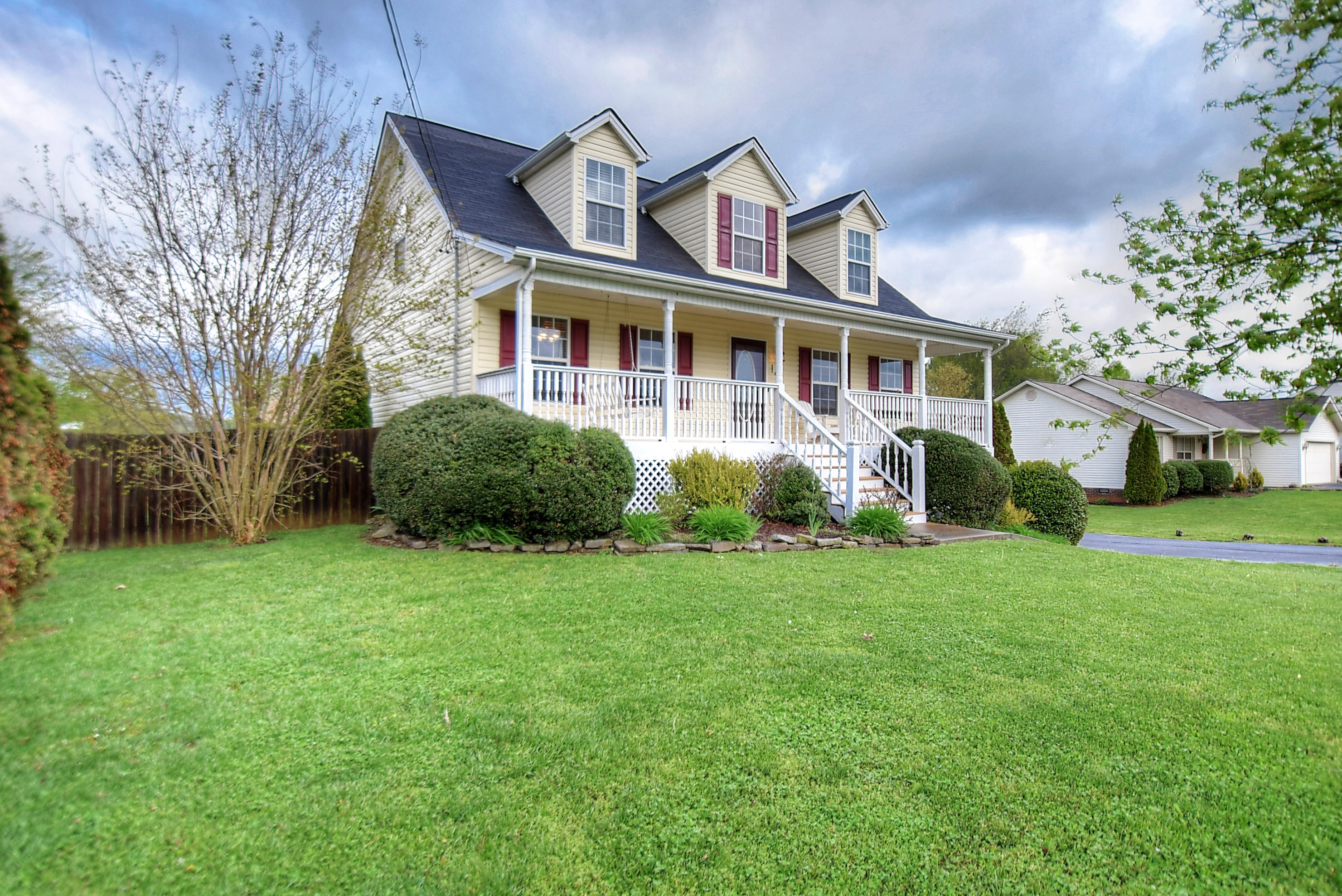 191 Walkers Bend Road Gray, TN 37615 - Photo 4 of 42 5