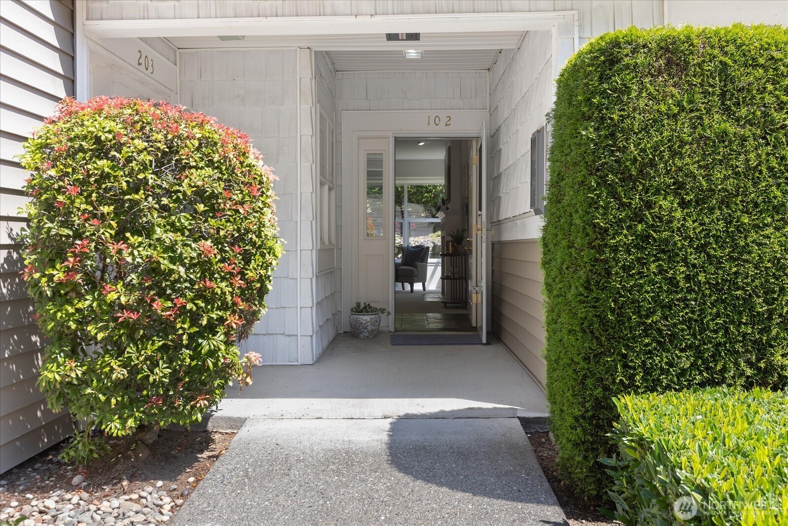 420 228th Street Southwest, Unit B 102 Bothell, WA 98021 - Photo 3 of 37