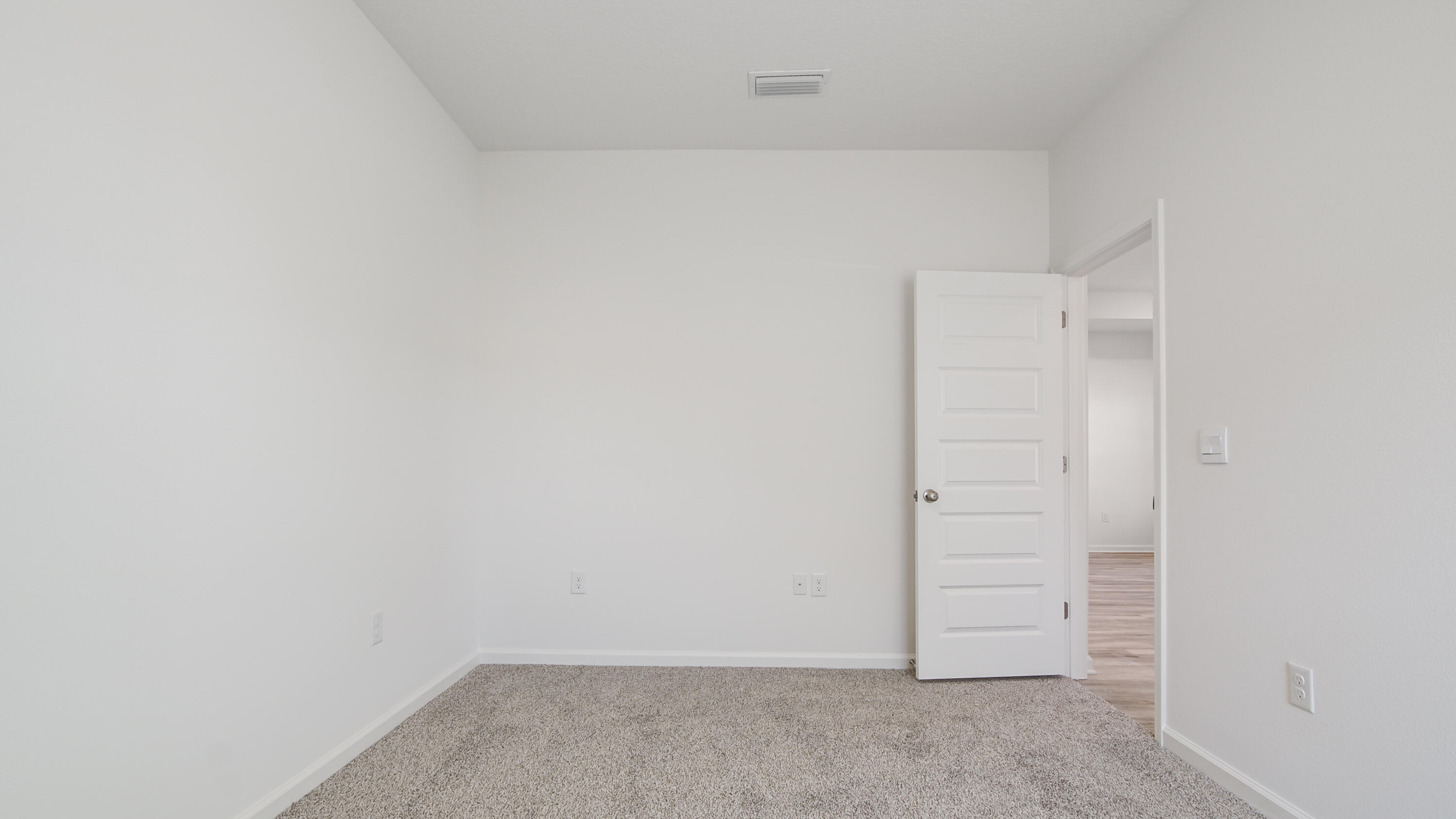 213 Huckleberry Street Freeport, FL 32439 - Photo 8 of 32 an empty room