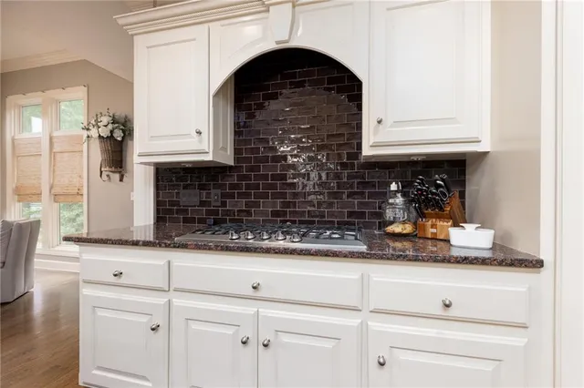 $999,050 | 2116 Winding Woods Drive, Liberty, MO 64068