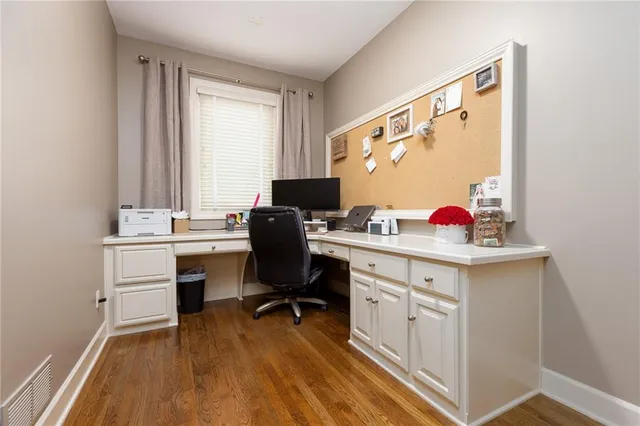 $999,050 | 2116 Winding Woods Drive, Liberty, MO 64068