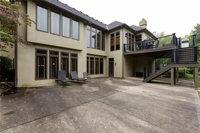 $999,050 | 2116 Winding Woods Drive, Liberty, MO 64068