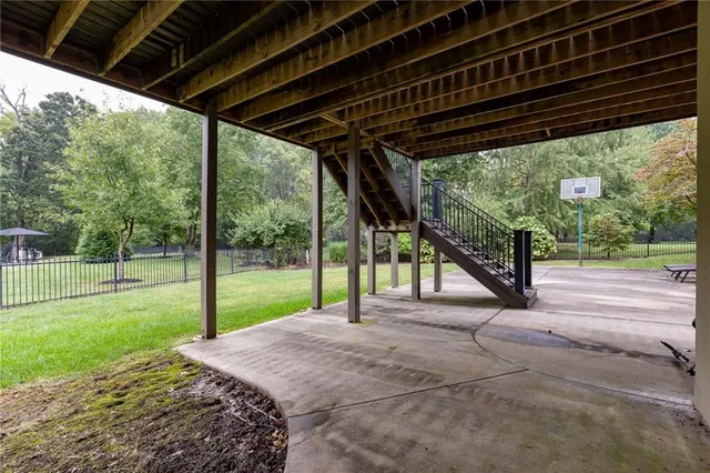 $999,050 | 2116 Winding Woods Drive, Liberty, MO 64068